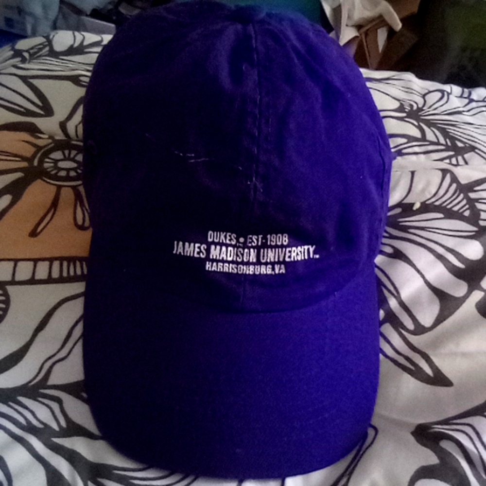 James Madison University 1 sz $28 & free hat or scarf